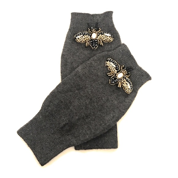 Cashmere Blend Cute Charcoal Grey Bug Mittens - Great Gift 💝 - NEW - Picture 4 of 5